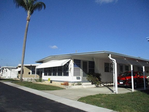 2nd image of 5145 E Bay Dr #111