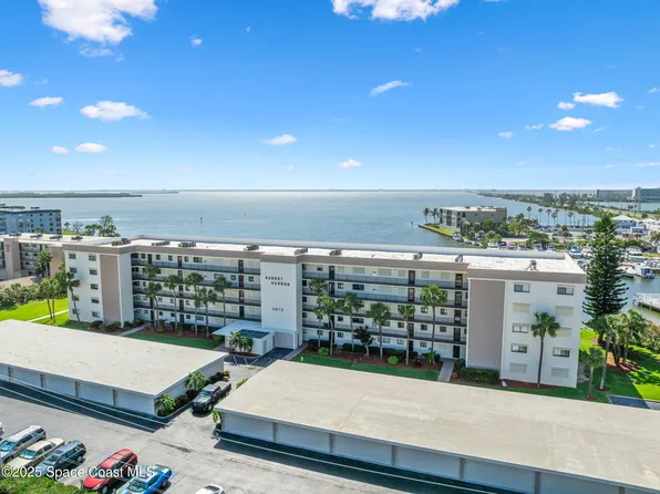3873 S Banana River Blvd APT 201, Cocoa Beach, FL 32931