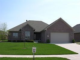 Home for Sale in Greenwood, Indiana $264,000