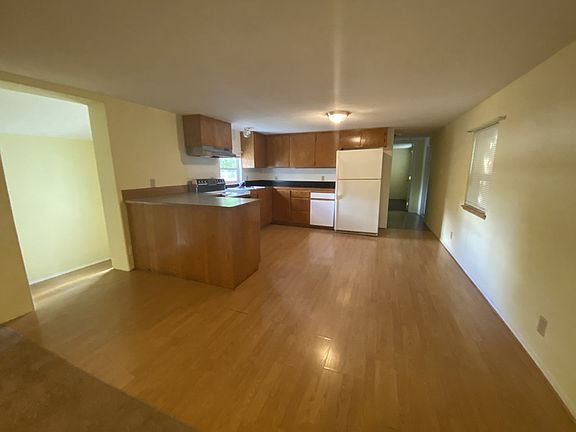 5th image of 113 Washington Ave