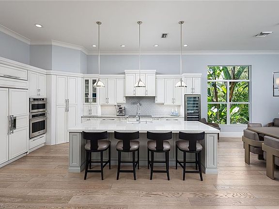3rd image of 2036 Laguna WAY
