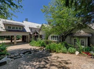 896 Ravenel Ridge Rd, Highlands, NC 28741