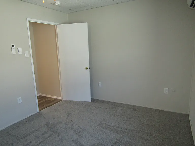 321 W Main St #A — Photo 22
