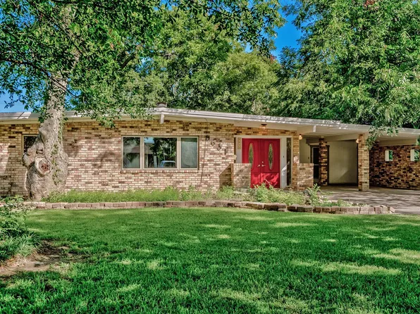 6631 Hansen Blvd, Groves, TX 77619