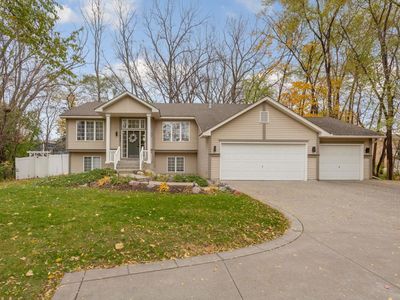 1055 County Road D W, Shoreview, MN, 55126