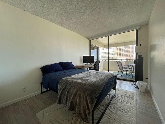 2nd image of 55 S Kukui St #D1302-1