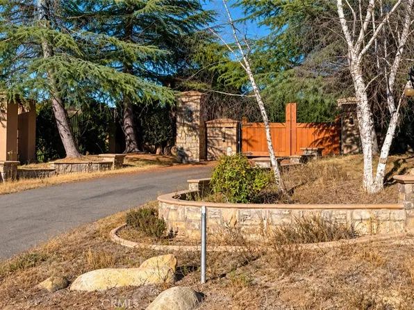 39313 Avenida La Cresta, Murrieta, CA 92562