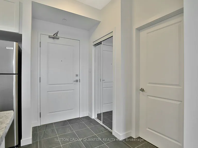 101 Shoreview Pl #319 — Photo 4