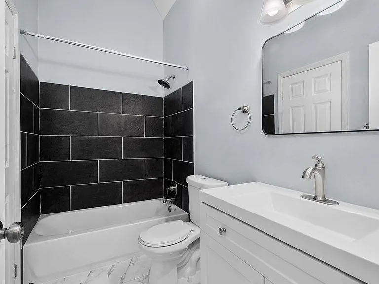 3303 Walnut Ridge Est — Photo 14