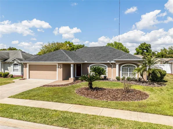 476 QUAIL HILL DRIVE, DEBARY, FL 32713