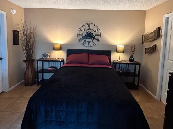 1051 S Dobson Rd, Mesa, AZ 85202