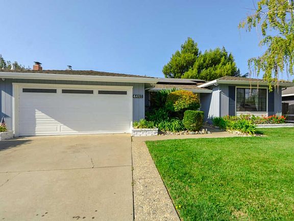 2nd image of 4463 Piper Dr