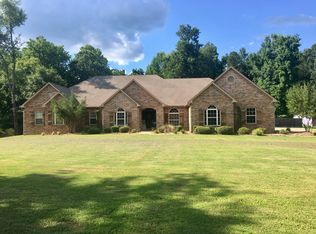 50 W Azalea Ln, Russellville, AR 72802