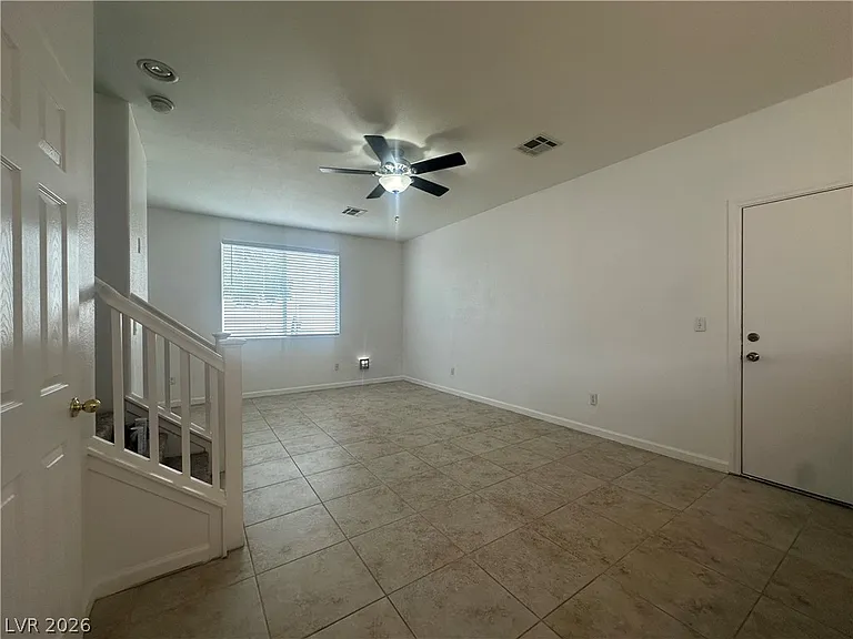4135 Sparrow Rock St — Photo 8