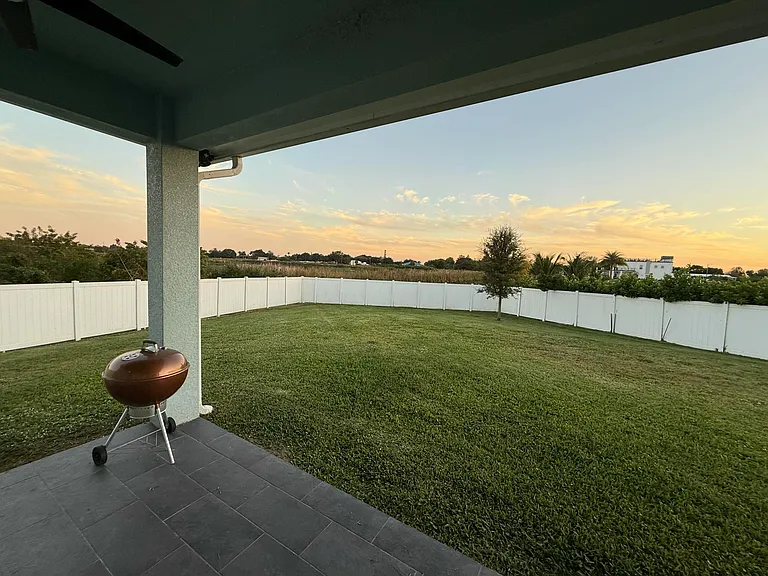 3533 Sky Valley Ln — Photo 35