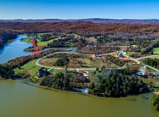 246 Serenity Dr, Harriman, TN 37748