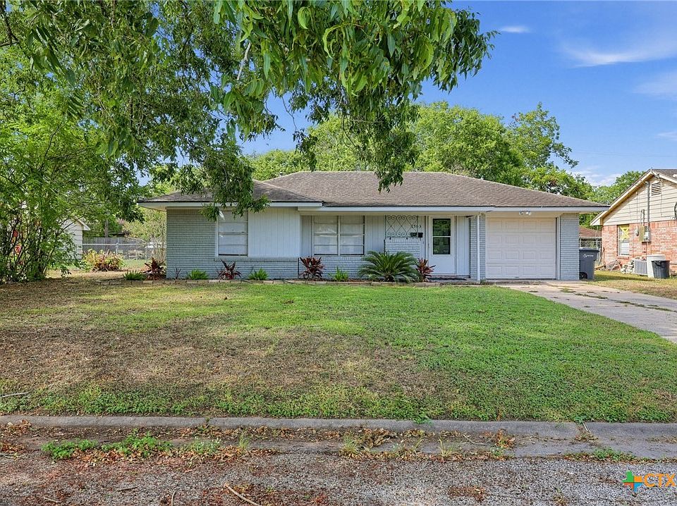 1st image of 1503 Bexar Ave