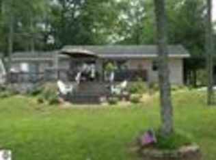 8208 Long Lake Rd, Hale, MI 48739