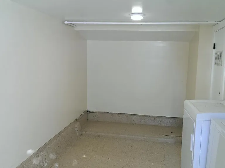 W/D in large storage room