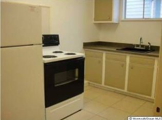 30 Main St APT 2, Keyport, NJ 07735