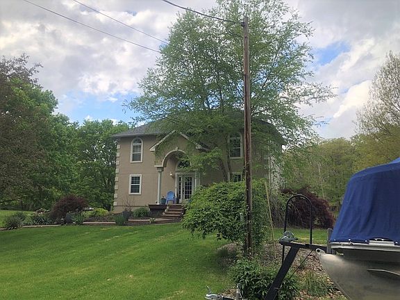 2nd image of 2946 W Shore Dr