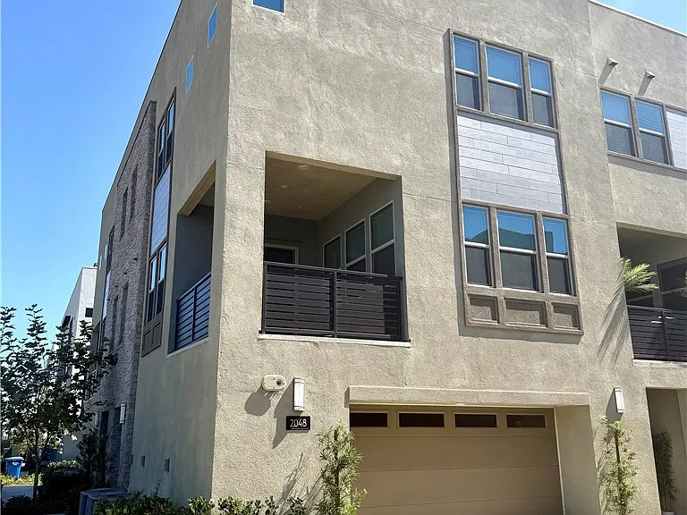 2048 Hollyleaf Ter — Photo 1