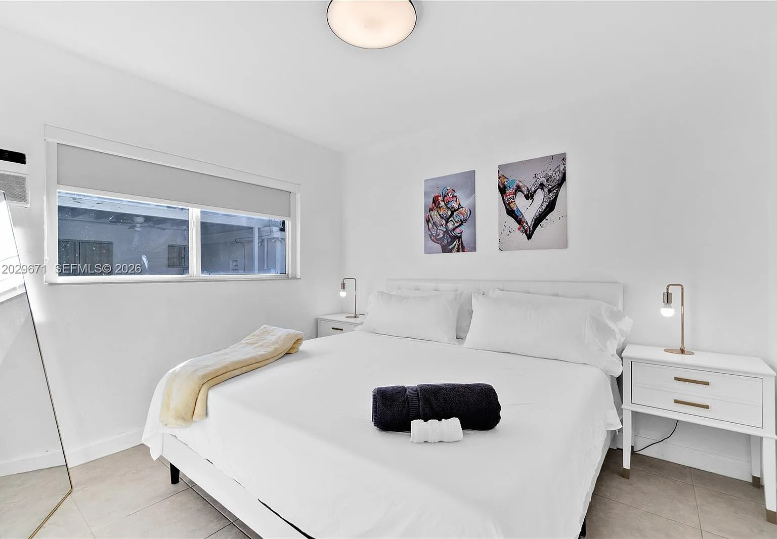 4 bed, 2.0 bath, $3,500 — Photo 4