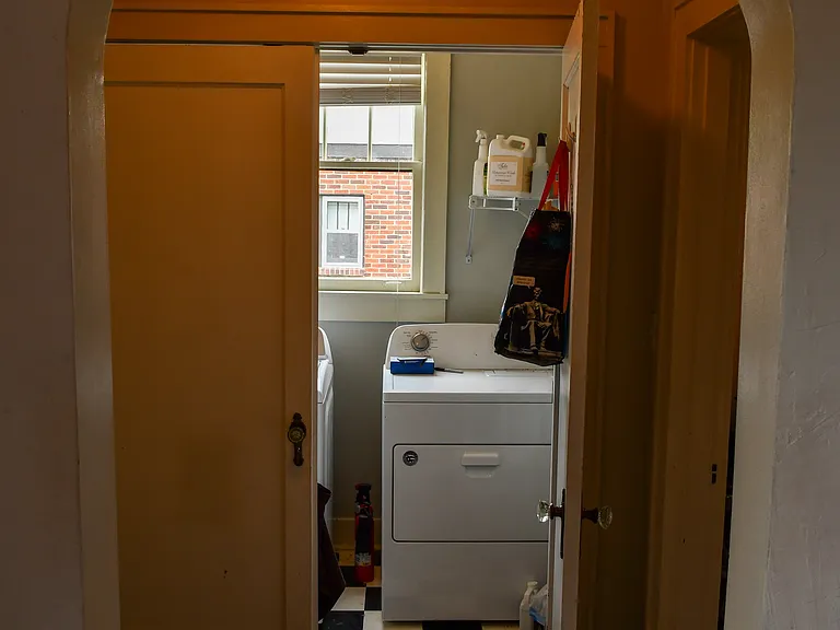 1025 Maynor St — Photo 15