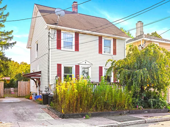 6 1st St, Camillus, NY 13031
