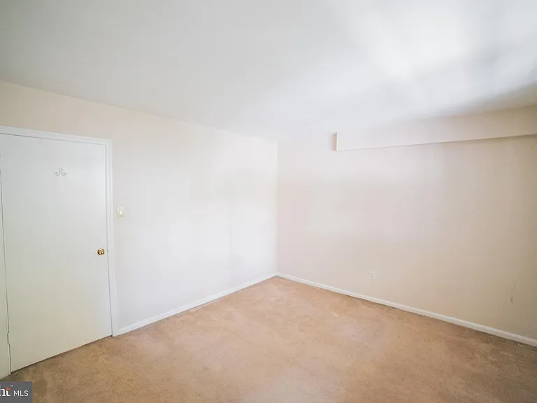 2300 Naudain St #N — Photo 17