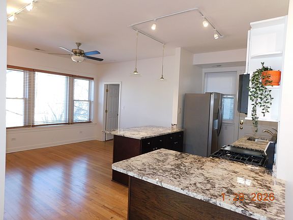 2nd image of 1732 W North Shore Ave #1730-3