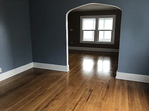 2 bed, 864 sqft, $1,350 — Photo 1