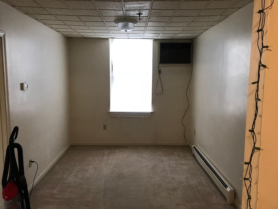 2nd image of 23 Sterling St APT 10
