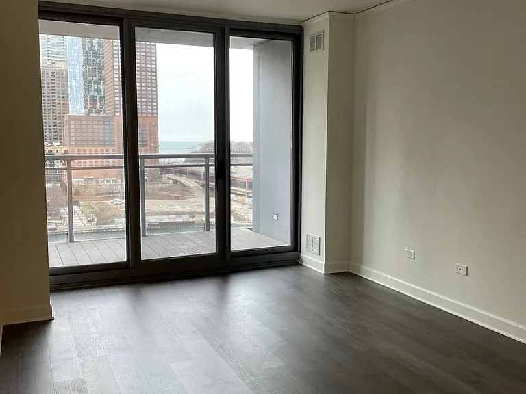 450 E Waterside Dr #411 — Photo 7