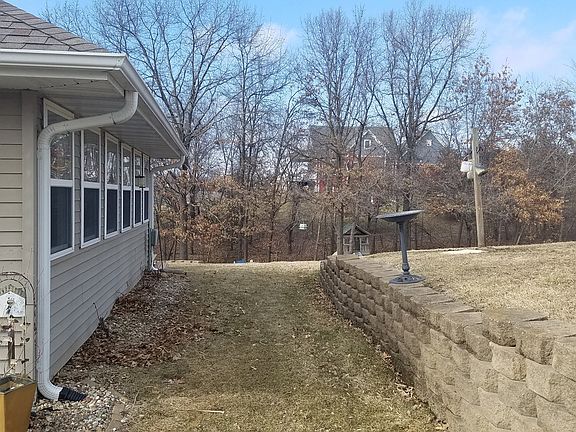 4th image of 30020 Sunflower Dr