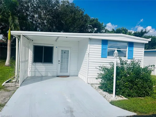 471 Palm DR #310, NAPLES, FL 34114