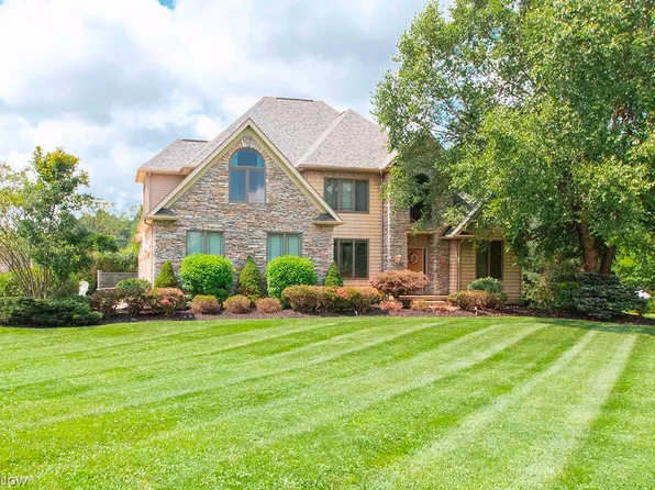 2365 Hickorycreek Dr, Medina, OH 44256