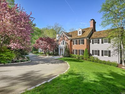 1187 Smith Ridge Road, New Canaan, CT, 06840