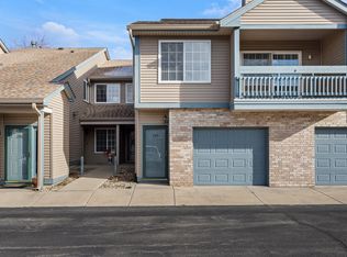 2404 Windward Blvd UNIT 205, Champaign, IL