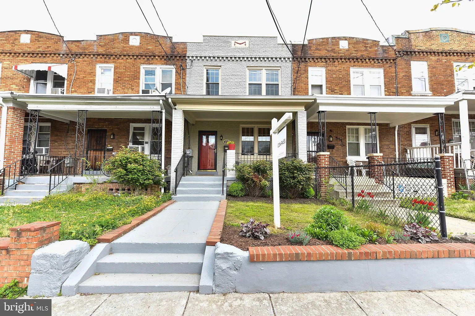 533 Buchanan St NW photo 1