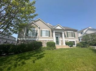 145 Enclave Cir, Bolingbrook, IL