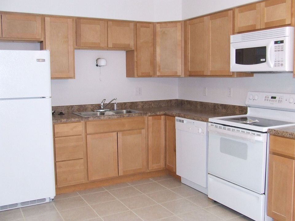 All new neutral kitchen, tile floors.
