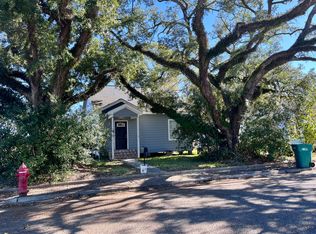 700 S Crocker St, Sulphur, LA 70663