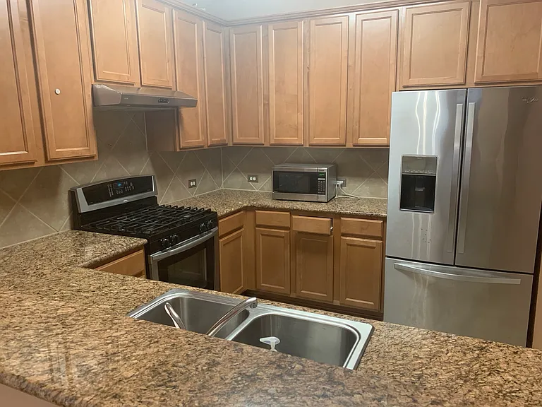 W Parmer Ln — Photo 10