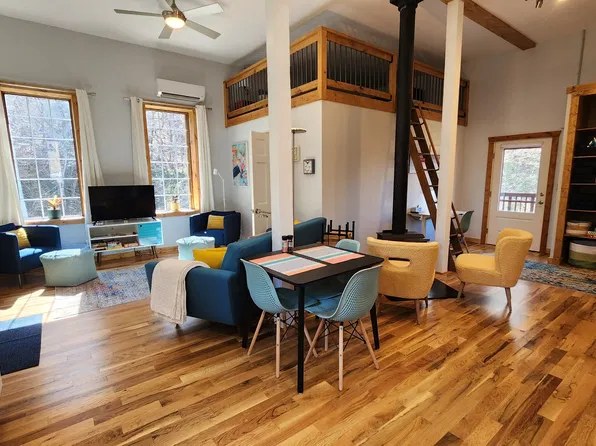 (undisclosed Address), Weaverville, NC 28787