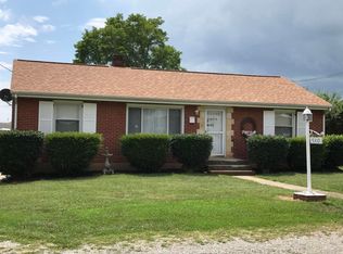 5310 Hearthstone Rd, Roanoke, VA 24012