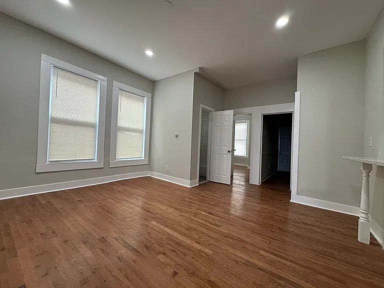 235 Davenport Ave #1A — Photo 10