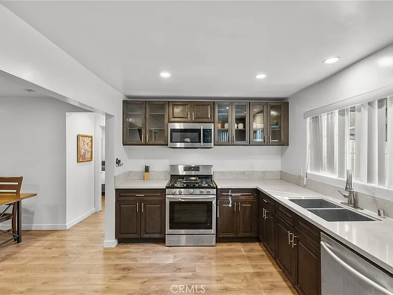 7057 Middlesbury Ridge Cir #1/2 — Photo 3