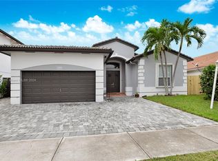 6850 SW 159th Pl, Miami, FL 33193