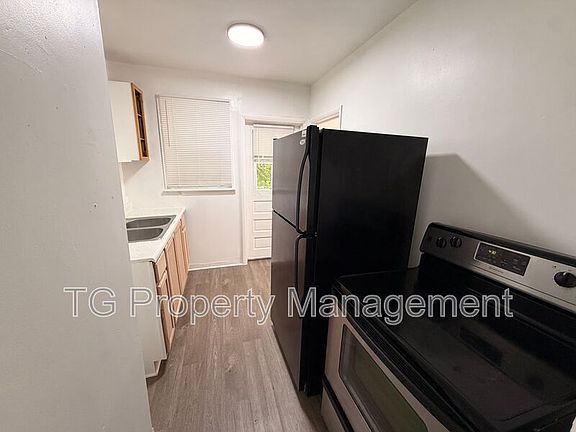 5th image of 6031 Transylvania Ave